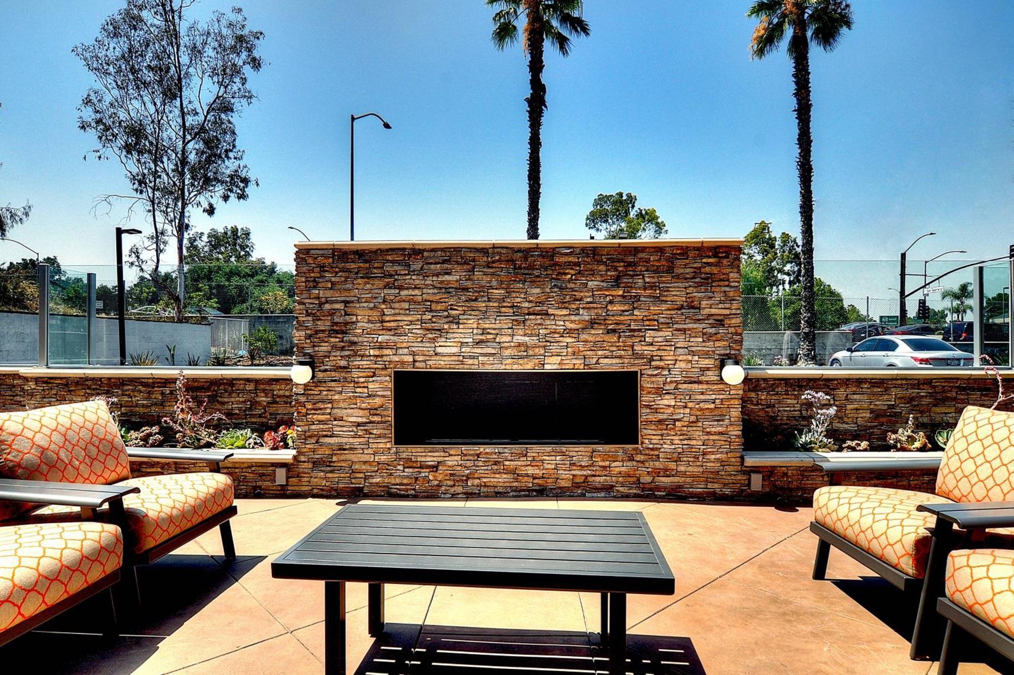 Fairfield Inn & Suites By Marriott Los Angeles Rosemead Exterior foto