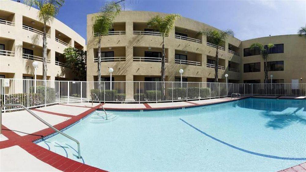 Fairfield Inn & Suites By Marriott Los Angeles Rosemead Exterior foto